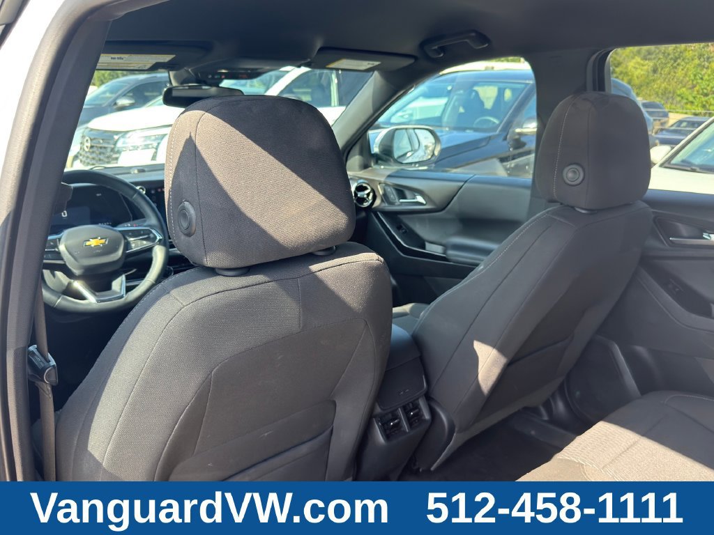 Used 2026 Chevrolet Equinox LT AWD/4WD image 26