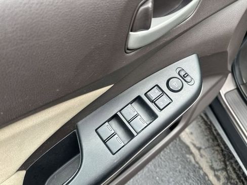 Used 2013 Honda CR-V EX image 17