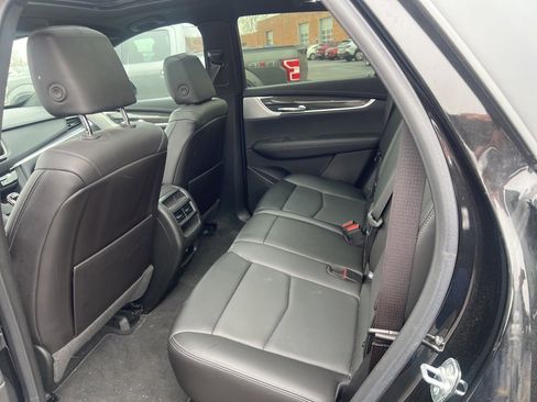 Used 2024 Cadillac XT5 Sportv w/ Technology Package image 8