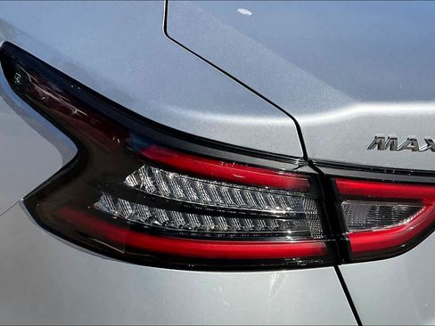 Used 2023 Nissan Maxima SV w/ Floor Mat Group image 27