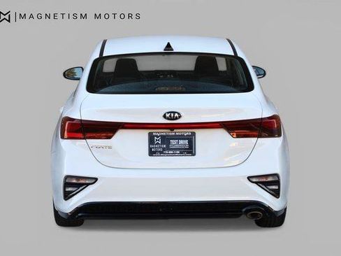Used 2021 Kia Forte LXS FWD image 10