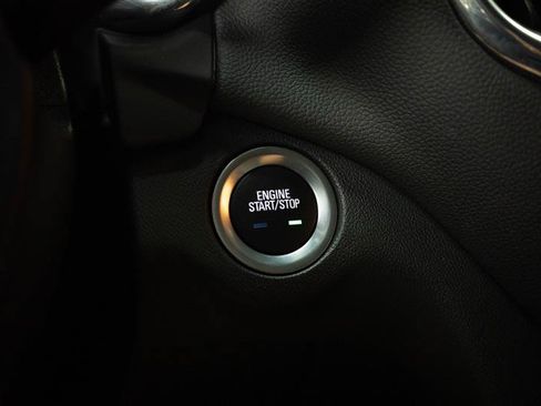 Used 2023 Chevrolet Equinox LT FWD image 25