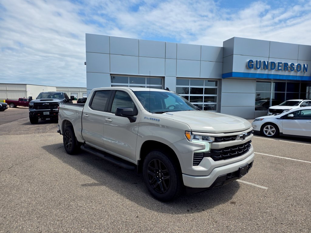 New 2026 Chevrolet Silverado 1500 RST w/ RST Select Package AWD/4WD image 1