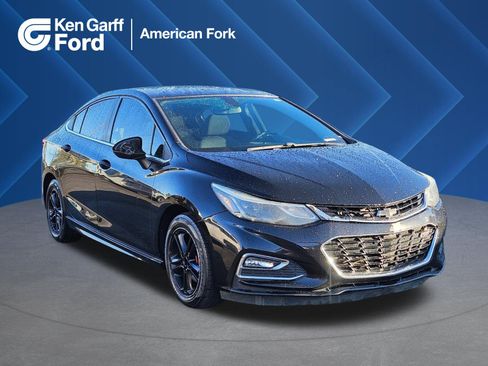 Used 2016 Chevrolet Cruze LT w/ Sun And Sound Package FWD image 1