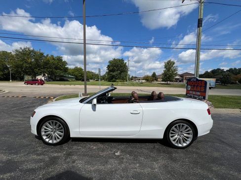 Used 2011 Audi A5 2.0T Premium Plus w/ Premium Plus Pkg image 5
