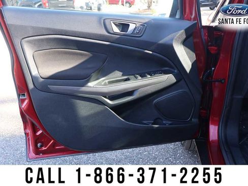 Used 2021 Ford EcoSport SE image 10