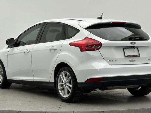 Used 2018 Ford Focus SE image 4