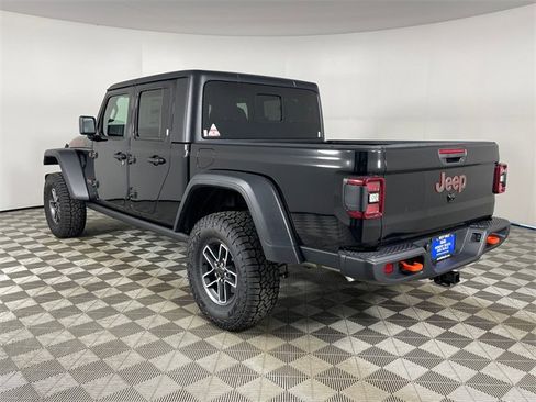 New 2025 Jeep Gladiator Mojave w/ Convenience Group image 5