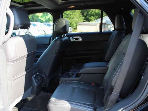 Used 2015 Ford Explorer Sport w/ Equipment Group 401A AWD/4WD image 27