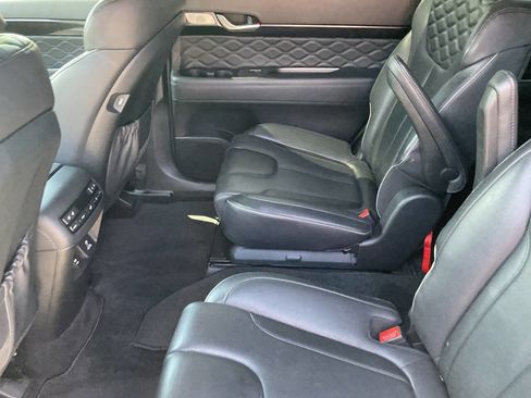 Used 2020 Hyundai Palisade Limited image 15