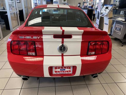 Used 2007 Ford Mustang Shelby GT500 RWD image 4
