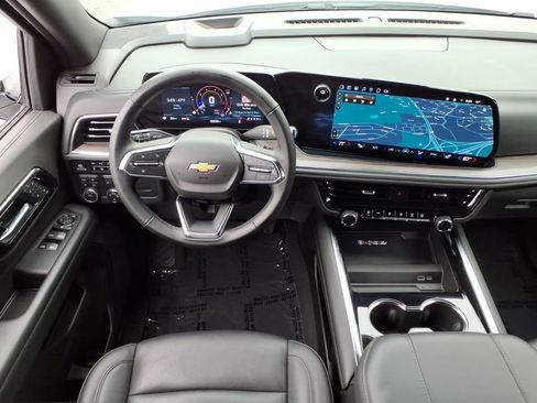 Used 2025 Chevrolet Tahoe LT AWD/4WD image 25