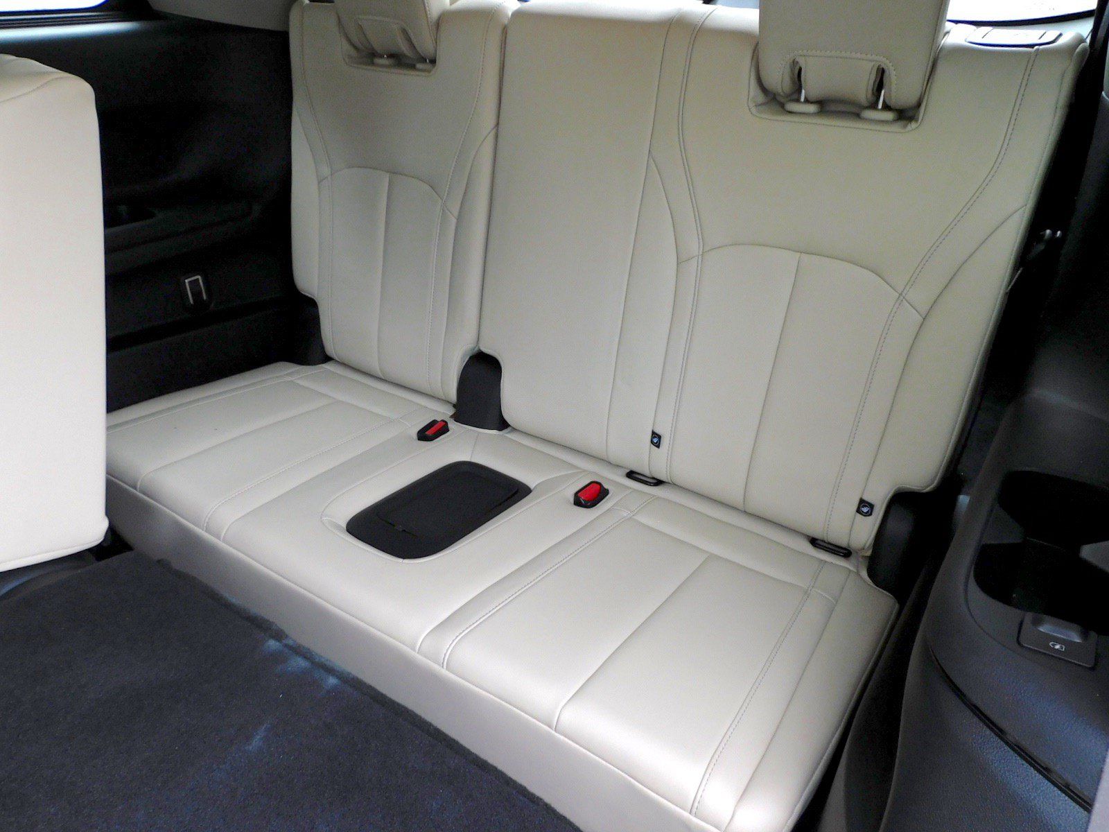 Used 2023 INFINITI QX60 Sensory AWD/4WD image 17