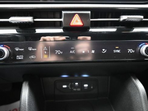 Certified 2026 Kia Sportage X-Line w/ X-Line Premium Package image 21