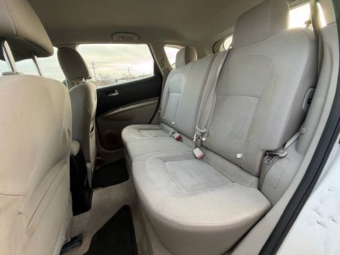 Used 2014 Nissan Rogue S image 10