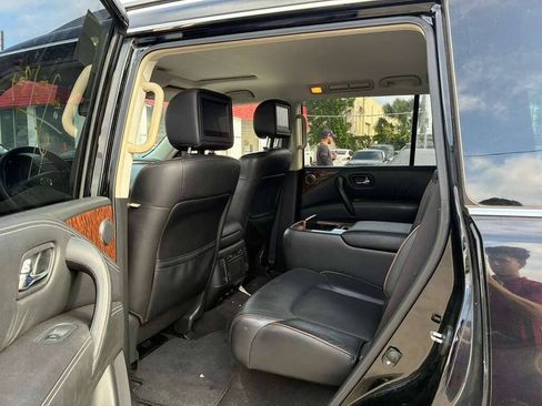 Used 2018 Nissan Armada Platinum w/ Captain Seat Package AWD/4WD image 11