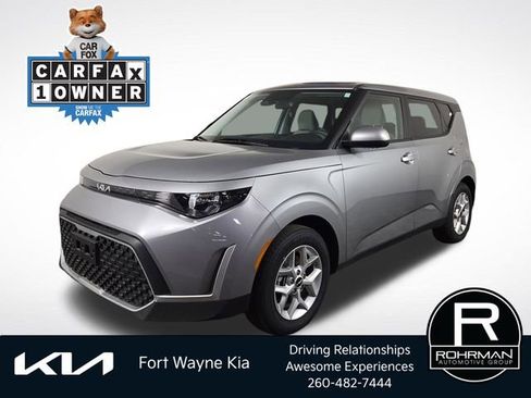 Certified 2025 Kia Soul LX w/ LX Technology Package FWD image 1