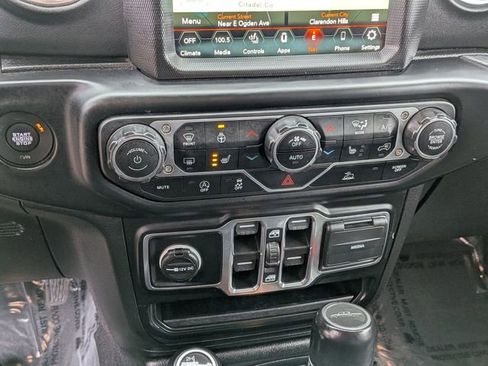 Used 2022 Jeep Gladiator Overland w/ Popular Equipment Package image 21