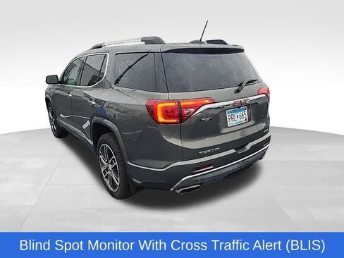 Used 2017 GMC Acadia Denali w/ Technology Package AWD/4WD image 6