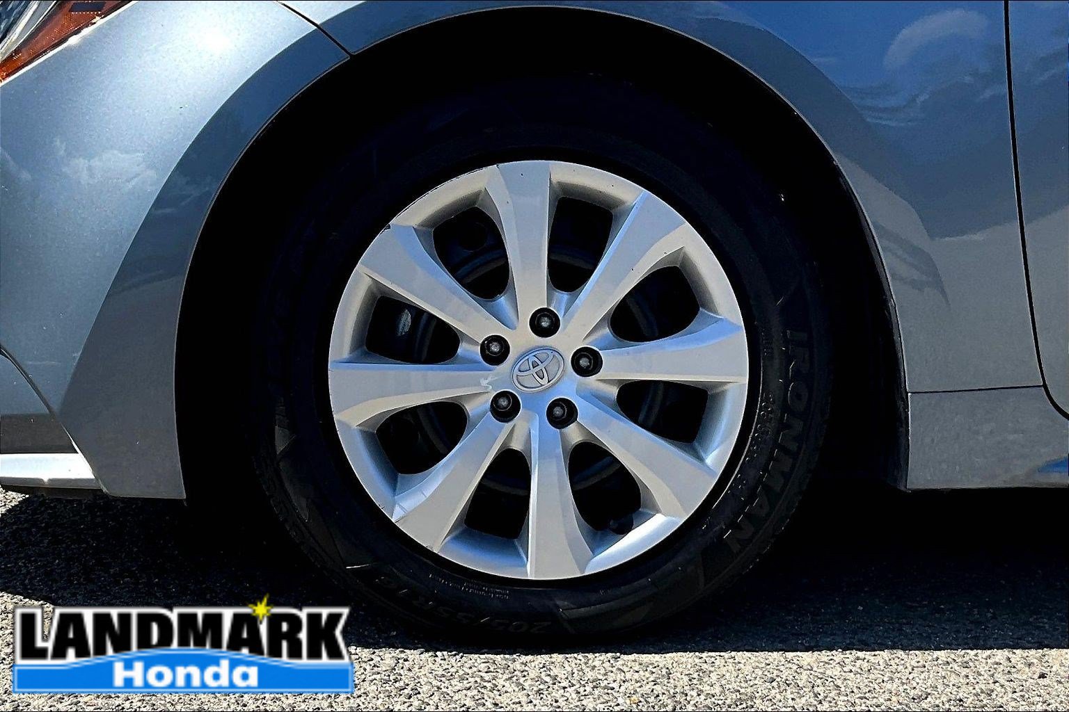 Used 2024 Toyota Corolla LE FWD image 8