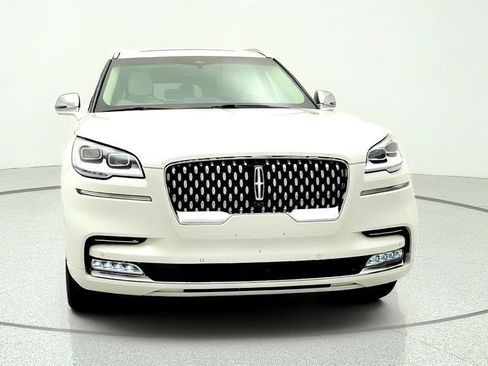 Used 2020 Lincoln Aviator Black Label w/ Dynamic Handling Package AWD/4WD image 2