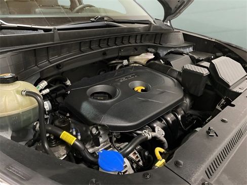 Used 2021 Hyundai Tucson SE image 94