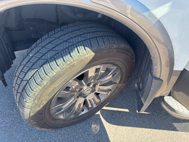 Used 2019 Nissan Titan Platinum Reserve w/ Platinum Utility Package AWD/4WD image 19