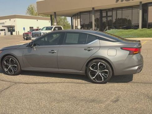 Used 2026 Nissan Altima 2.5 SR FWD image 6