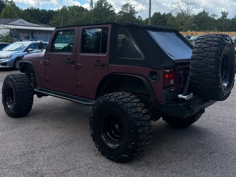 Used 2008 Jeep Wrangler Unlimited Rubicon w/ PWR Convenience Group AWD/4WD image 2
