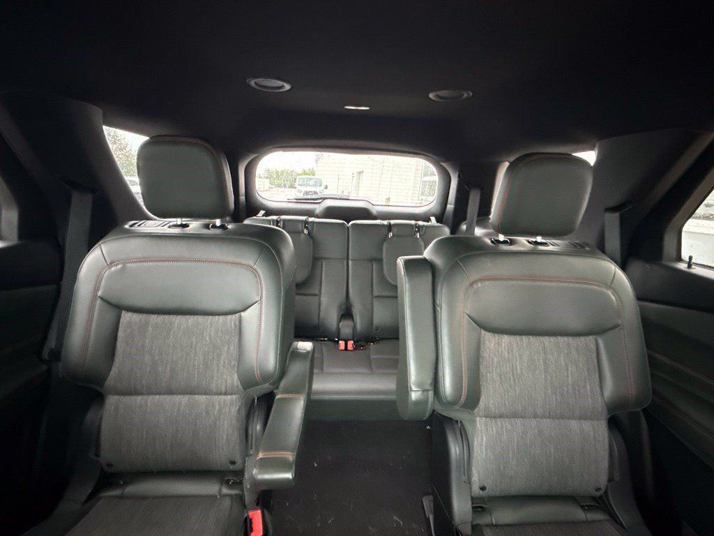 Used 2022 Ford Explorer Timberline AWD/4WD image 13