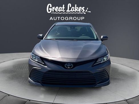 Used 2024 Toyota Camry LE AWD/4WD image 8
