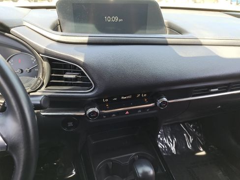Used 2022 MAZDA CX-30 AWD 2.5 S w/ Preferred Package image 21