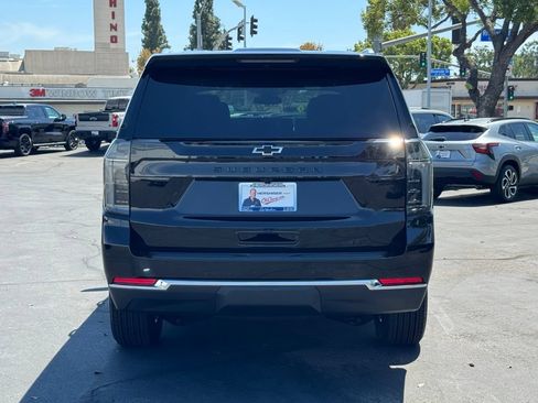 New 2026 Chevrolet Suburban LT w/ Comfort Package RWD image 5