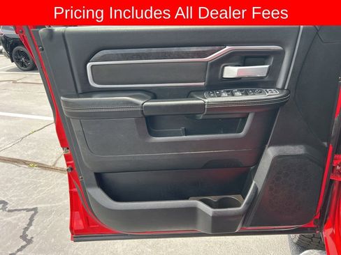 Used 2024 RAM 2500 Big Horn AWD/4WD image 3