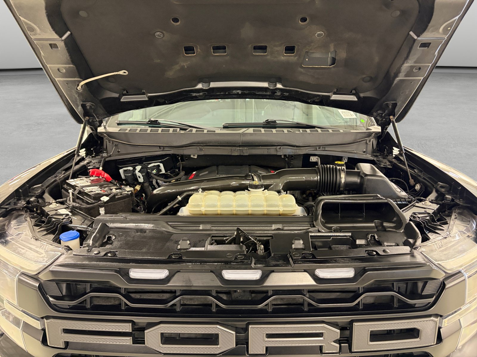 Used 2024 Ford F150 Raptor AWD/4WD image 24