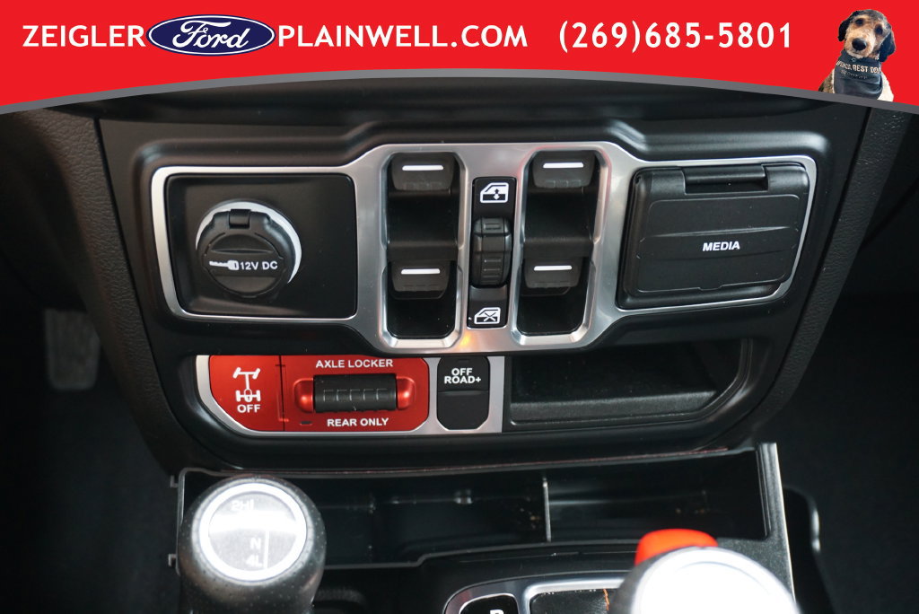 Used 2022 Jeep Gladiator Mojave w/ Cold Weather Group AWD/4WD image 22