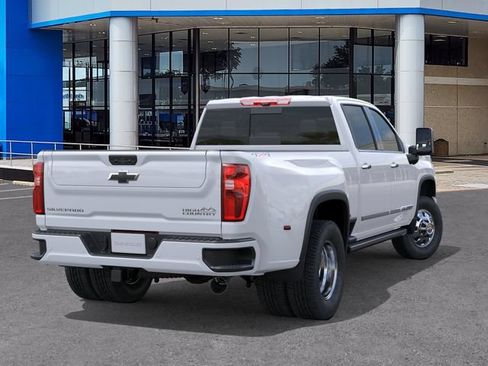 New 2026 Chevrolet Silverado 3500 High Country w/ High Country Premium Package AWD/4WD image 4