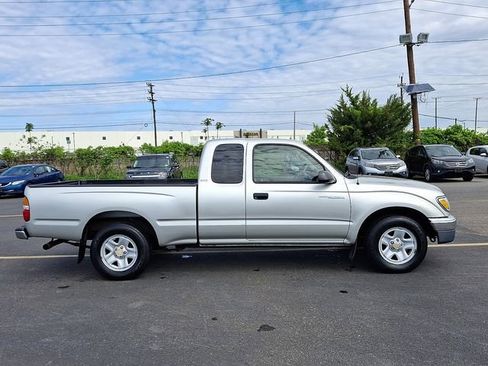 Used 2004 Toyota Tacoma 2WD Xtracab image 7