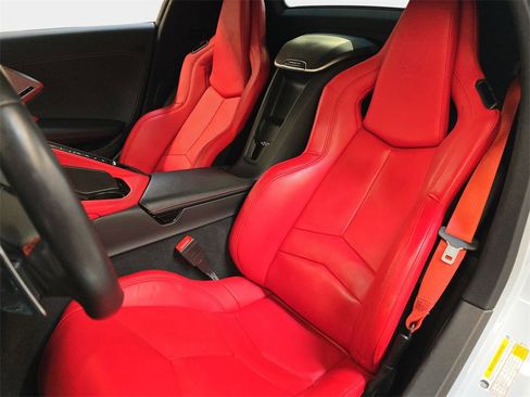 Used 2022 Chevrolet Corvette Stingray image 16