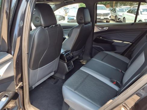 Certified 2023 Volkswagen ID.4 Pro S RWD image 19
