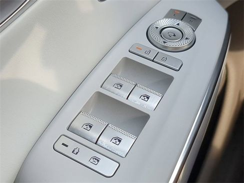 New 2026 Genesis GV70 2.5T Advanced image 22