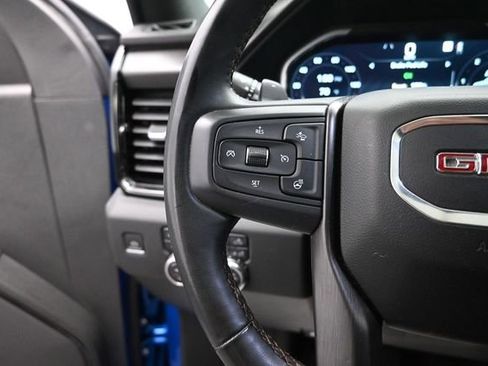Used 2023 GMC Sierra 1500 AT4 w/ AT4 Premium Package AWD/4WD image 16