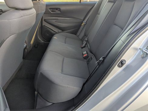 Used 2025 Toyota Corolla LE image 21