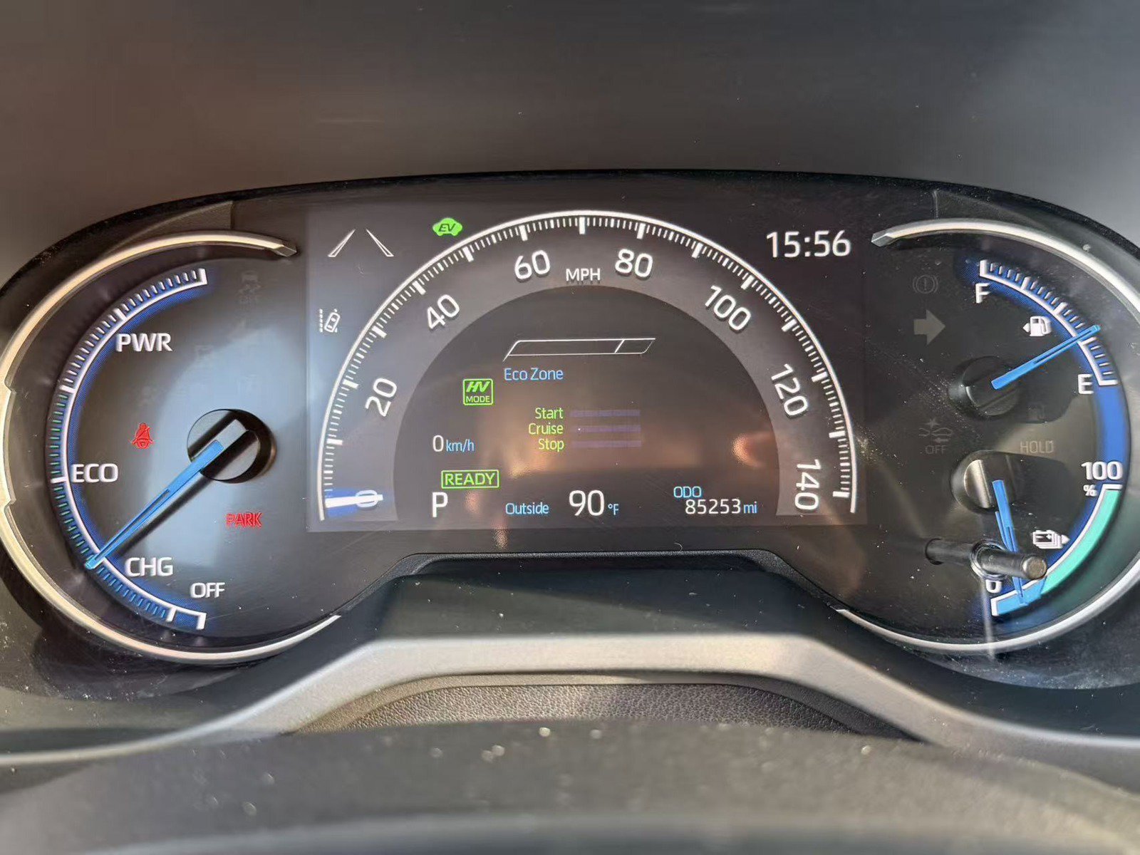 Used 2021 Toyota RAV4 SE w/ Weather & Moonroof Package AWD/4WD image 16