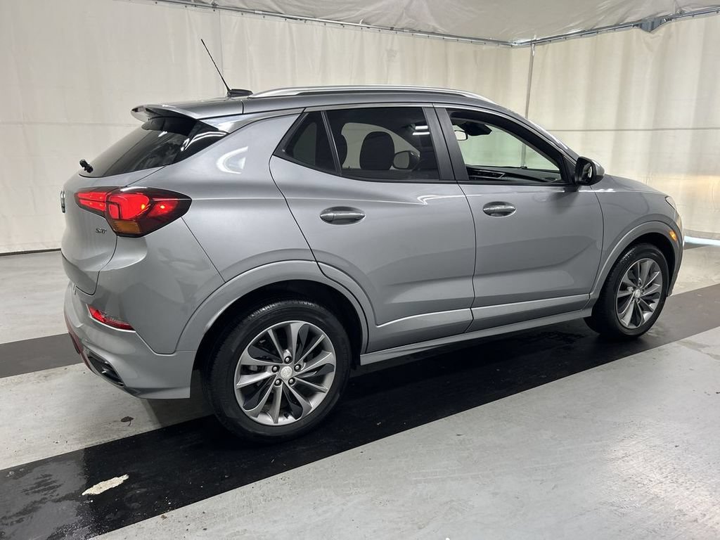 Certified 2023 Buick Encore GX Select w/ Sport Touring Package FWD image 2