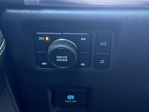 New 2025 Ford Expedition Platinum w/ Stealth Performance Package image 15