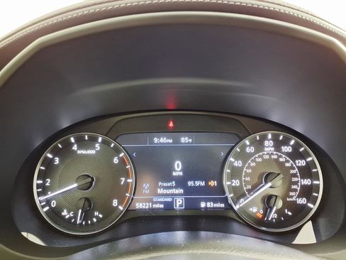 Used 2022 INFINITI QX50 Luxe AWD/4WD image 25