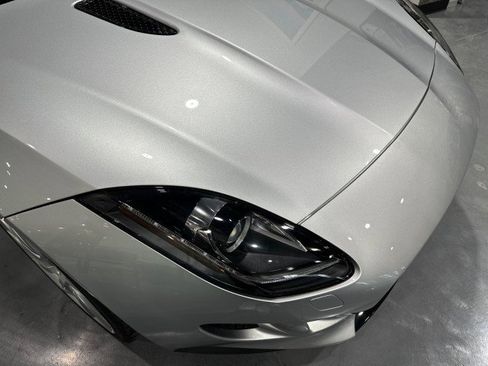 Used 2015 Jaguar F-TYPE S RWD image 11