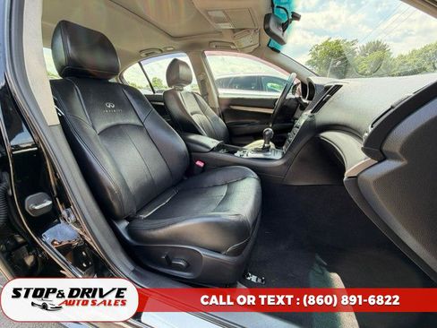 Used 2013 INFINITI G37 x Sedan w/ Premium Pkg AWD/4WD image 16