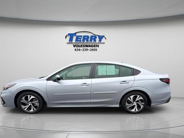 Used 2024 Subaru Legacy Premium AWD/4WD image 2